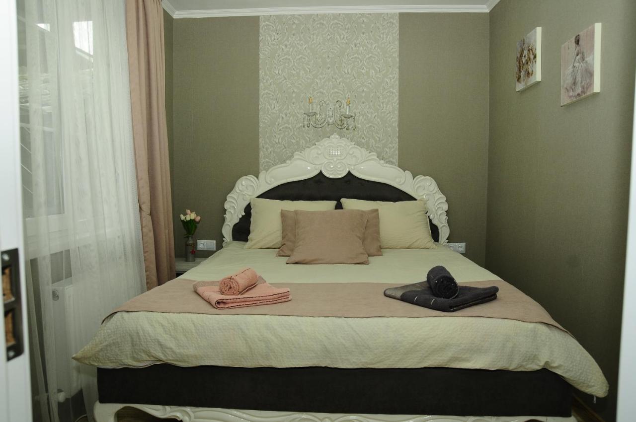 Erik'S Guest House ボルジョミ エクステリア 写真