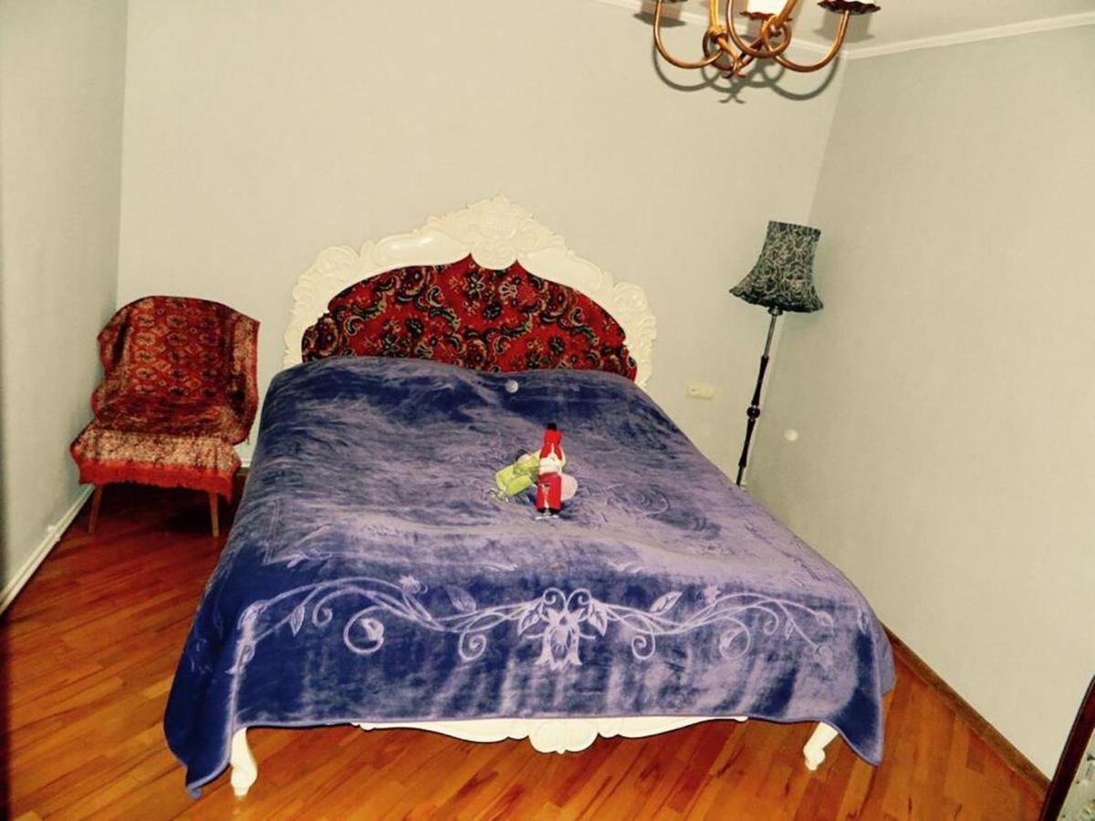 Erik'S Guest House ボルジョミ エクステリア 写真