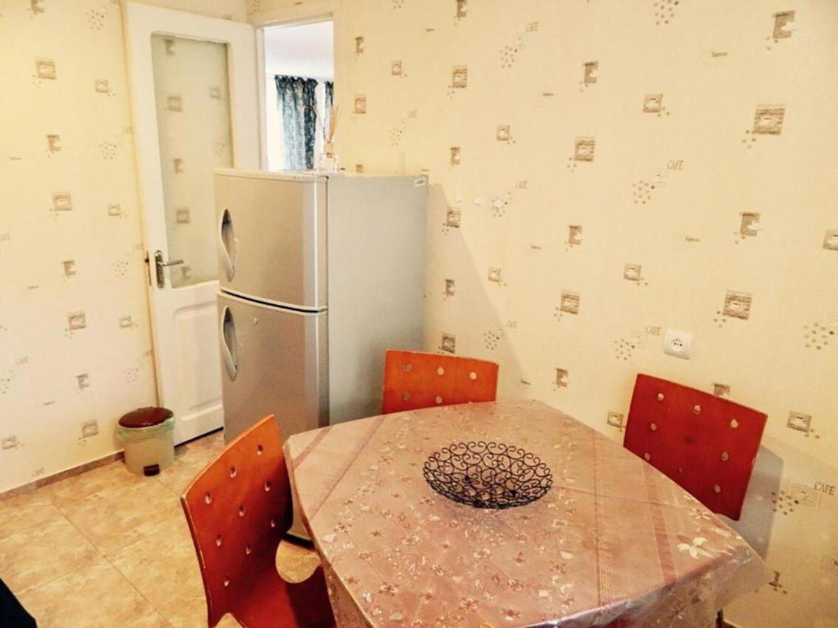Erik'S Guest House ボルジョミ エクステリア 写真